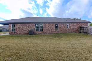 2818 Soffiano Ln, League City, TX 77573 - Photo 25