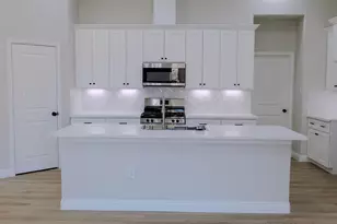 2818 Soffiano Ln, League City, TX 77573 - Photo 15