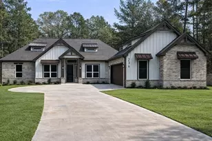 236 Dipping Vat Rd, Huntsville, TX 77358 - Photo 1