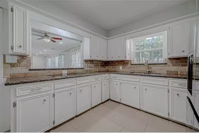 8110 Bent Oak Lane, Spring, TX 77379 - Photo 17