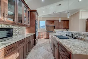 2011 Crescent Dr, La Porte, TX 77571 - Photo 15