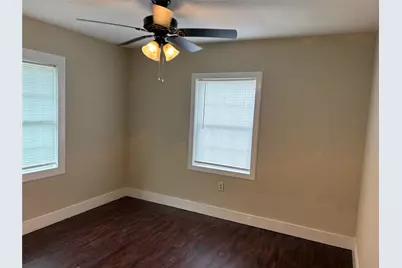 2118 8th Street, Orange, TX 77630 - Photo 5