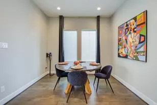 8411 Hempstead Rd, Houston, TX 77008 - Photo 29