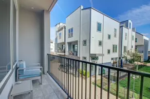 8411 Hempstead Rd, Houston, TX 77008 - Photo 33