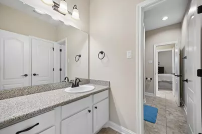 874 W Forest Drive, Houston, TX 77079 - Photo 31