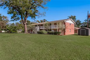 2105 Avenue N, Huntsville, TX 77340 - Photo 17