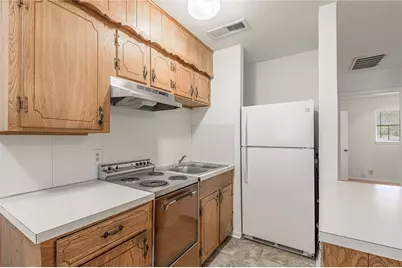 2105 Avenue N #8, Huntsville, TX 77340 - Photo 11