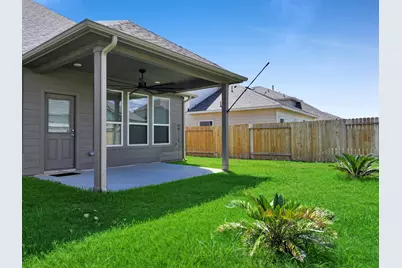 766 Dewberry Road, La Marque, TX 77568 - Photo 11
