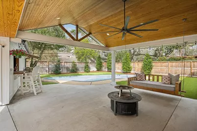 1210 Briarbrook Drive, Houston, TX 77042 - Photo 39