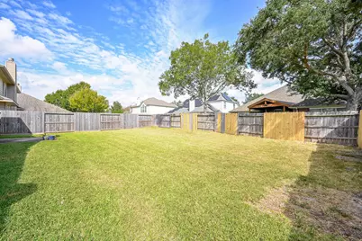 9127 Stoneleigh Drive, Sugar Land, TX 77479 - Photo 33