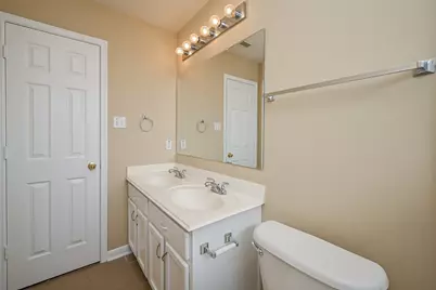 9127 Stoneleigh Drive, Sugar Land, TX 77479 - Photo 29