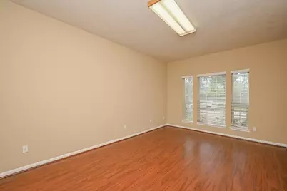 9127 Stoneleigh Drive, Sugar Land, TX 77479 - Photo 21