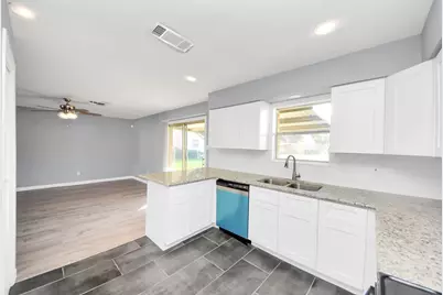 1122 Union Valley Drive, Pearland, TX 77581 - Photo 15