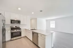 648 Burlina Rd, La Marque, TX 77568 - Photo 11