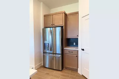 9402 Autumn Vale Drive, Missouri City, TX 77459 - Photo 7