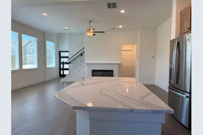 9402 Autumn Vale Drive, Missouri City, TX 77459 - Photo 3