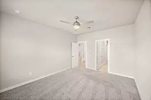 2823 Kennet Manor Dr, Houston, TX 77047 - Photo 11