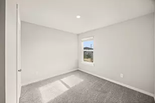 2823 Kennet Manor Dr, Houston, TX 77047 - Photo 25