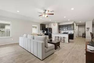 11016 33rd Ave N, Texas City, TX 77591 - Photo 9