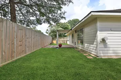 9109 Benwick Drive, Spring, TX 77379 - Photo 31