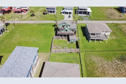 140 Ocean View Drive, Crystal Beach, TX 77650 - Photo 39