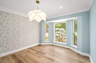 10831 Holly Springs Dr, Houston, TX 77042 - Photo 7