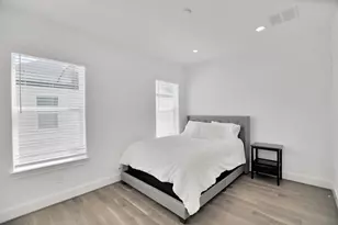 2705 Maxroy St, Houston, TX 77007 - Photo 31
