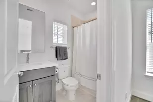 2705 Maxroy St, Houston, TX 77007 - Photo 33