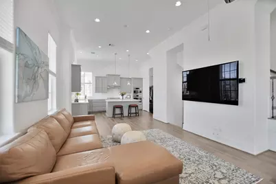 2705 Maxroy Street, Houston, TX 77007 - Photo 13