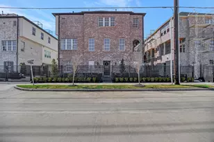 2705 Maxroy St, Houston, TX 77007 - Photo 1