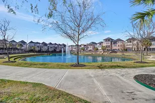 2705 Maxroy St, Houston, TX 77007 - Photo 37