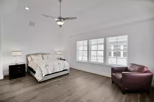 2705 Maxroy St, Houston, TX 77007 - Photo 25