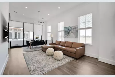 2705 Maxroy Street, Houston, TX 77007 - Photo 9