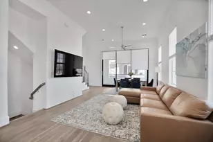 2705 Maxroy St, Houston, TX 77007 - Photo 11
