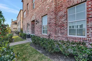 2705 Maxroy St, Houston, TX 77007 - Photo 3