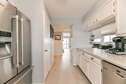 1220 103rd Street, Galveston, TX 77554 - Photo 17