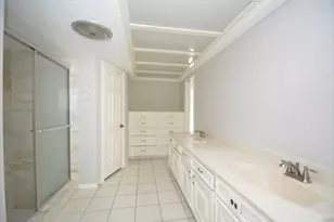 538 Longview Dr, Sugar Land, TX 77478 - Photo 23