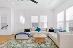 2108 Beall St, Houston, TX 77008 - Photo 3