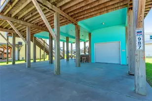 987 Surf, Crystal Beach, TX 77650 - Photo 33