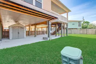 1705 Bayway Dr, Seabrook, TX 77586 - Photo 9