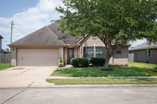 3403 Cypress Village Dr, Pearland, TX 77584 - Photo 1