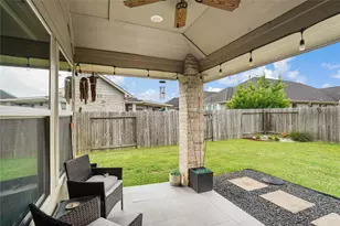 2109 Hickory Valley Ct, Pearland, TX 77581 - Photo 7