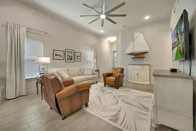 5314 Abbeville Court, Dickinson, TX 77539 - Photo 5