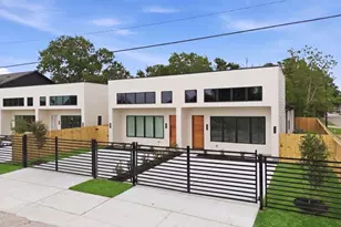 8203 Calhoun Rd, Houston, TX 77033 - Photo 3