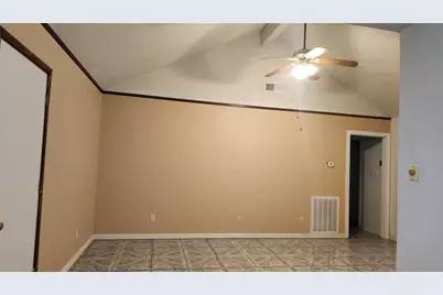 11015 Fleming Drive, Houston, TX 77013 - Photo 3