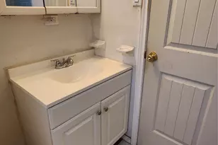 11015 Fleming Dr, Houston, TX 77013 - Photo 21