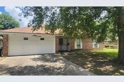 11015 Fleming Drive, Houston, TX 77013 - Photo 1