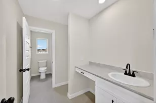 640 Levine Ct, Conroe, TX 77316 - Photo 23