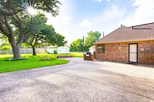 1715 Avenue D, Katy, TX 77493 - Photo 31