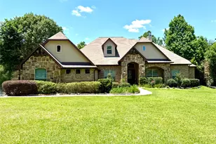 8424 Kings View Ct, Montgomery, TX 77316 - Photo 1